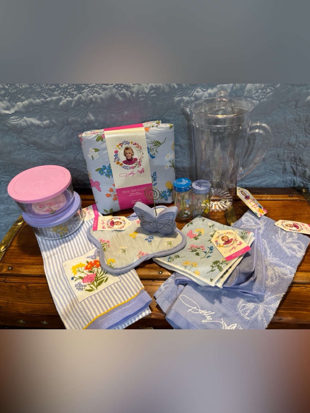 NWT Dolly Parton Bundle wildflower kitchen decor bundle of 10🦋🦋